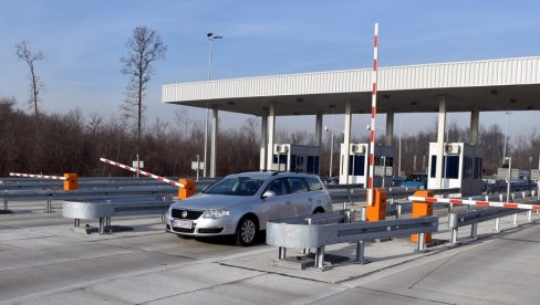 AKO TREBA, PUTARINA I RUČNO Putevi Srbije upozoravaju na gužve na pojedinim rampama