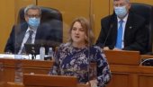 POTRES U HRVATSKOM SABORU: Srpska poslanica - Pred vama je osmogodišnja devojčica iz kolone u Oluji! (VIDEO)