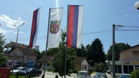NOVČANA POMOĆ BRAČNIM PAROVIMA: Najmlađa opština u Srpskoj daje po 12.000 KM za stan