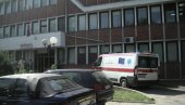 BOLNICE U BEOGRADU POPUNJENE: Kovid pacijente ekipe Hitne pomoći voze u Petrovac na Mlavi