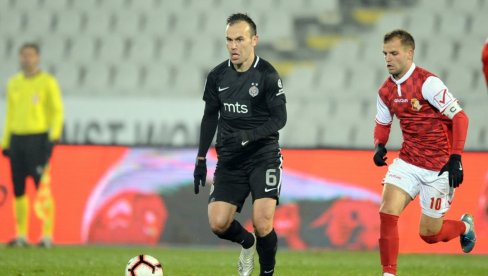 ПАРТИЗАН РАНО ДОЛАЗИ ДО ВОЂСТВА: Натхо сигуран са беле тачке (ВИДЕО)