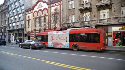 ЦЕНТАР ГРАДА СУТРА ЗАТВОРЕН ОД 10 ДО 12 ЧАСОВА: Ови аутобуси ће саобраћати измењеним трасама - детаљан списак линија