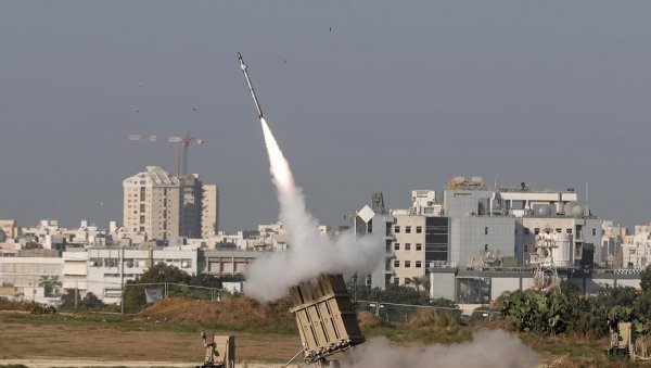 ИЗРАЕЛСКА ПВО ОБОРИЛА РАКЕТУ: Пројектил испаљен из Газе