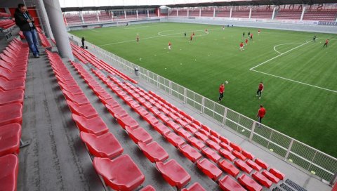 НАЈБИЗАРНИЈИ СТАДИОНИ НА СВЕТУ: Фудбалски терен једног српског клуба се нашао међу одабраним