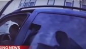 МОЛИМ ТЕ НЕМОЈ ДА МЕ УПУЦАШ: Објављен нови потресни снимак хапшења Џорџа Флојда (ВИДЕО)