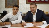 ZVANIČNO: Denis Stojković potpisao za Partizan