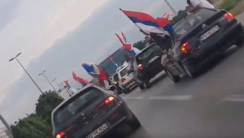 KILOMETARSKA KOLONA: Krenula auto-litija u Podgorici (VIDEO)