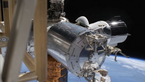 РУСИЈА УСПЕЛА, НАСА ИМ ОДАЈЕ ПРИЗНАЊЕ: Први руски модул у последњих 11 година пристао уз МСС