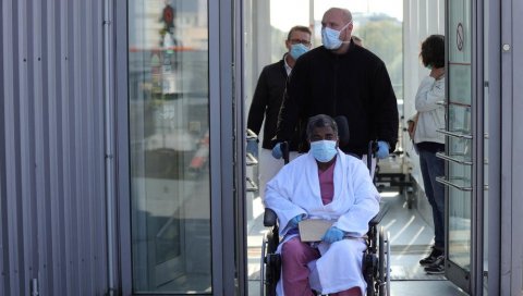 КОРОНА У СРЦУ ЕВРОПЕ: Још 2.563 случајева вируса у Немачкој  - 19 пацијената умрло