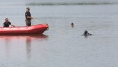 UDAVIO SE MLADIĆ U RIPNJU: Tragedija na Beloj reci, ronioci pretražuju jezero