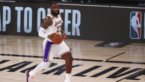 LEBRON ODUŠEVIO SRBE: DŽejms u bojama srpske zastave (FOTO)