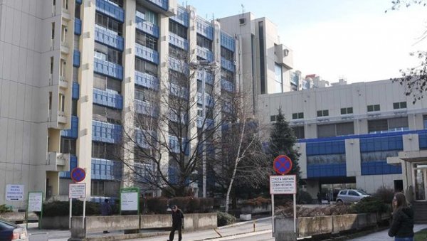У КРАЉЕВАЧКОЈ ОПШТОЈ БОЛНИЦИ: Четворо хоспитализованих, преминуо један пацијент