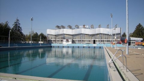 ТРЕНЕР ОПСОВАО ГРАДОНАЧЕЛНИКА: Градско пливалиште не ради по препоруци ЗЗЈЗ