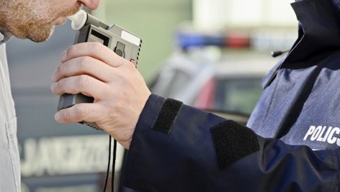 PIJANI ZA VOLANOM: Niška policija isključila iz saobraćaja 4 vozača