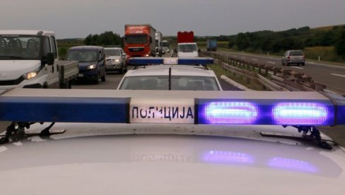 SAOBRAĆAJKA KOD LASTE: Autobus udario pešaka  - muškarac na mestu ostao mrtav!