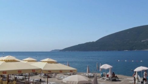 PLAŽE POTPUNO OPUSTELE: U Herceg Novom čak 92 odsto manje turista