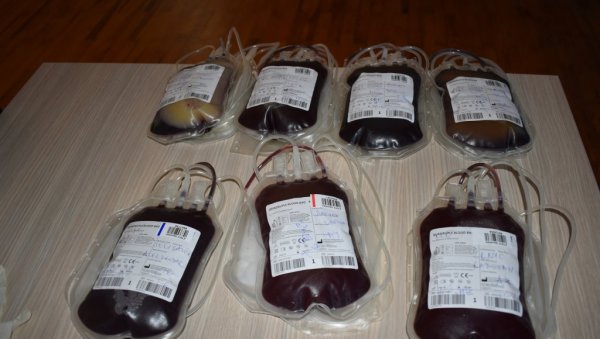 ХУМАНИ ШАБАЦ: Добровољно давање крви