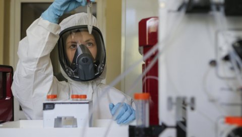ПОСЛЕ ПРЕКИДА ЗБОГ БОЛЕСТИ ИСПИТАНИКА: Оксфорд наставља тестирања вакцине против корона вируса