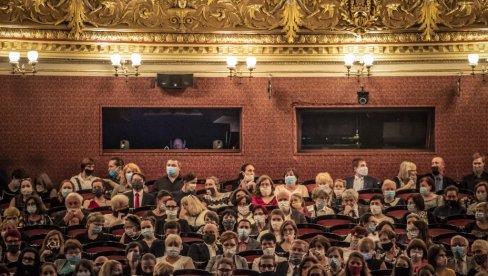 ИНТЕРВЈУ - ОЗРЕН ГРАБАРИЋ: У Хрватској се мало прича о уметности, главна тема је политика