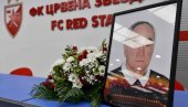 ЗВЕЗДА СЕ ОПРОСТИЛА ОД СВОЈЕ ЛЕГЕНДЕ: Одржана комеморација Владици Поповићу