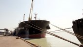 INDIJA KUPUJE ONO ŠTO EVROPA NEĆE: Moskva prodaje sa popustom, izvoz ruske nafte skočio 25 puta