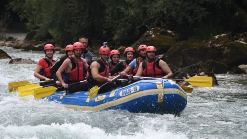 SPUST I ZA MALIŠANE: Lepote Drine i Tare „mame“ turiste
