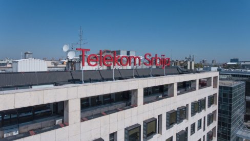 ZA DESET NAJBOLJIH STUDENATA: Telekom Srbija i Koledž Evrope potpisali memorandum o stipendiranju