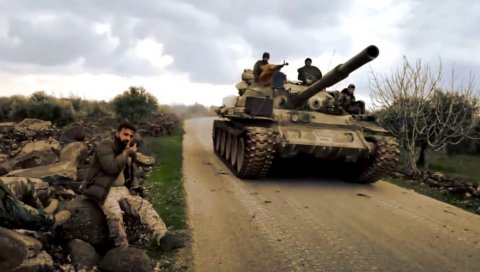 ЦРВЕНИ АЛАРМ У ВАШИНГТОНУ: Камиони са оружјем стижу за иранске снаге: на североисток Сирије