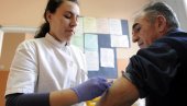 ВИШЕ ОД 1.000 ЦЕНТАРА ЗА ВАКЦИНУ: Грчка планира имунизацију два милиона грађана месечно