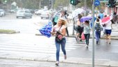RHMZ IZDAO UPOZORENJE: Vreme u Srbiji je pakleno vruće, ali u neke krajeve stižu grad, pljuskovi i jak vetar