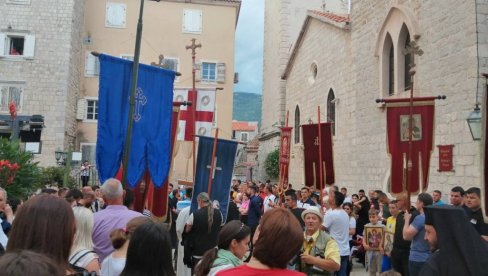 PODGORICI LITIJE KRIVE ZA ŠIRENJE VIRUSA: Mitropolija crnogorsko-primorska odbacuje optužbe nacionalnog koordinacionog tela