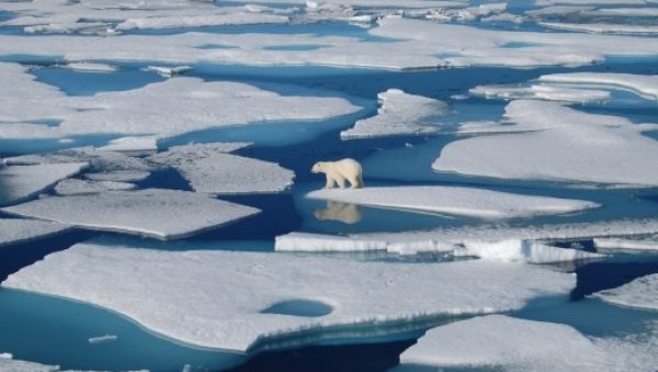 ХИТНО СМАЊИТИ ЕМИСИЈУ МЕТАНА: Бајден и Фон дер Лајенова пред учесницима климатског самита у глазгову