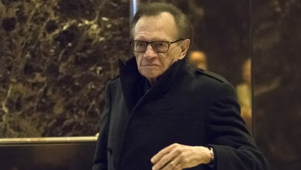 ТУГА: Познатом водитељу умрло двоје деце