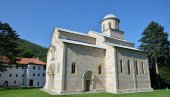 ЦРКВА ОСТАЈЕ УЗ СВОЈ НАРОД: Братство манастира Високи Дечани апелује за мир на Косову и Метохији