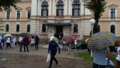 ПОНОВО ЛАЖНА ДОЈАВА О БОМБИ:  И данас евакуисана зграда суда у Крагујевцу