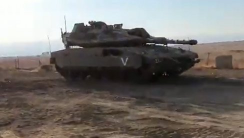 IZRAELSKA ARMIJA UHVAĆENA NA SPAVANJU: Planinari pronašli napuštene tenkove krcate naoružanjem - straže i posade nema na vidiku (VIDEO)