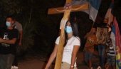 НОШЕЊЕ КРСТА ПРОТИВ ЗАКОНА? Ухапшена девојчица која је била на челу литије у Даниловграду
