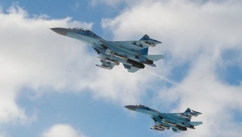 PRIŠLI PREVIŠE BLIZU: Su-27 presreo „Miraže“ iznad Crnog mora