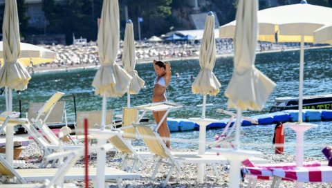 НЕМА ЗАТВАРАЊА ГРАНИЦА: Министарство економског развоја Црне Горе најавило нову туристичку сезону! (ФОТО)