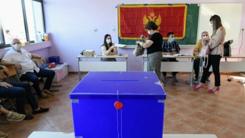 ПОЧЕЛА ИЗБОРНА ТИШИНА У ЦРНОЈ ГОРИ: На сутрашњим парламентарним изборима пред бирачима чак 15 листа