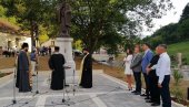 SPOMENIK SRPSKOM PROSVETITELJU: Svečanost u selu Gračac nadomak Vrnjačke Banje