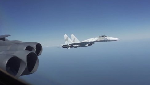 NOVI INCIDENT IZNAD CRNOG MORA: Opasni ples ruskog suhoja i američkog špijunskog aviona, zadatak uspešno izvršen