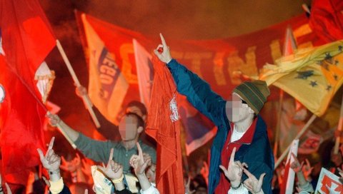 БОШЊАЦИ ТРАЖЕ МАЊИНСКУ ВЛАДУ: Хоће да избегну коалицију За будућност Црне Горе - пусти снови или нови притисци