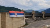 SRPSKA ZASTAVA NA GAZIVODAMA: Odgovor na još jednu albansku provokaciju