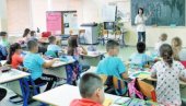 PRIMEDBE OSTALE MRTVO SLOVO NA PAPIRU: „Novosti“ saznaju - Učenicima i rodno osetljive lekcije