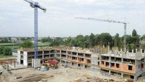 ПОРЕСКА МИСТЕРИЈА! Стопе исте, а рате веће: Највећи цех опет плаћају Београђани због повећања просечне цене квадрата