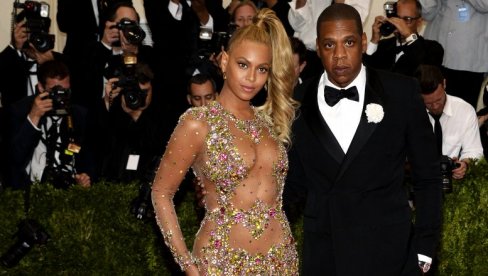 ЏЕЈ-ЗИЈЕВА БАКА НАПУНИЛА 100 ГОДИНА: Славље уз Бијонсе, Стивија Вондера и друге звезде