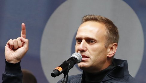 RUSKI NOVINAR TVRDI: Bezbednosne službe Rusije nadzirale svaki korak Navaljnog pre nego što je završio u bolnici