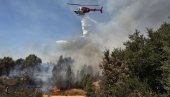 ВЕТАР ОТЕЖАВА ГАШЕЊЕ: Други дан пожара на Криту, ватрогасци евакуисали део становништва (ФОТО)