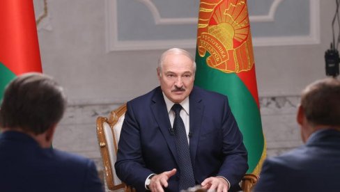 АКО СЕ ПРЕДАМ, СВЕ ЋЕ ИХ ПОКЛАТИ: Лукашенков велики интервју за руске медије - ви сте следећа мета напада!